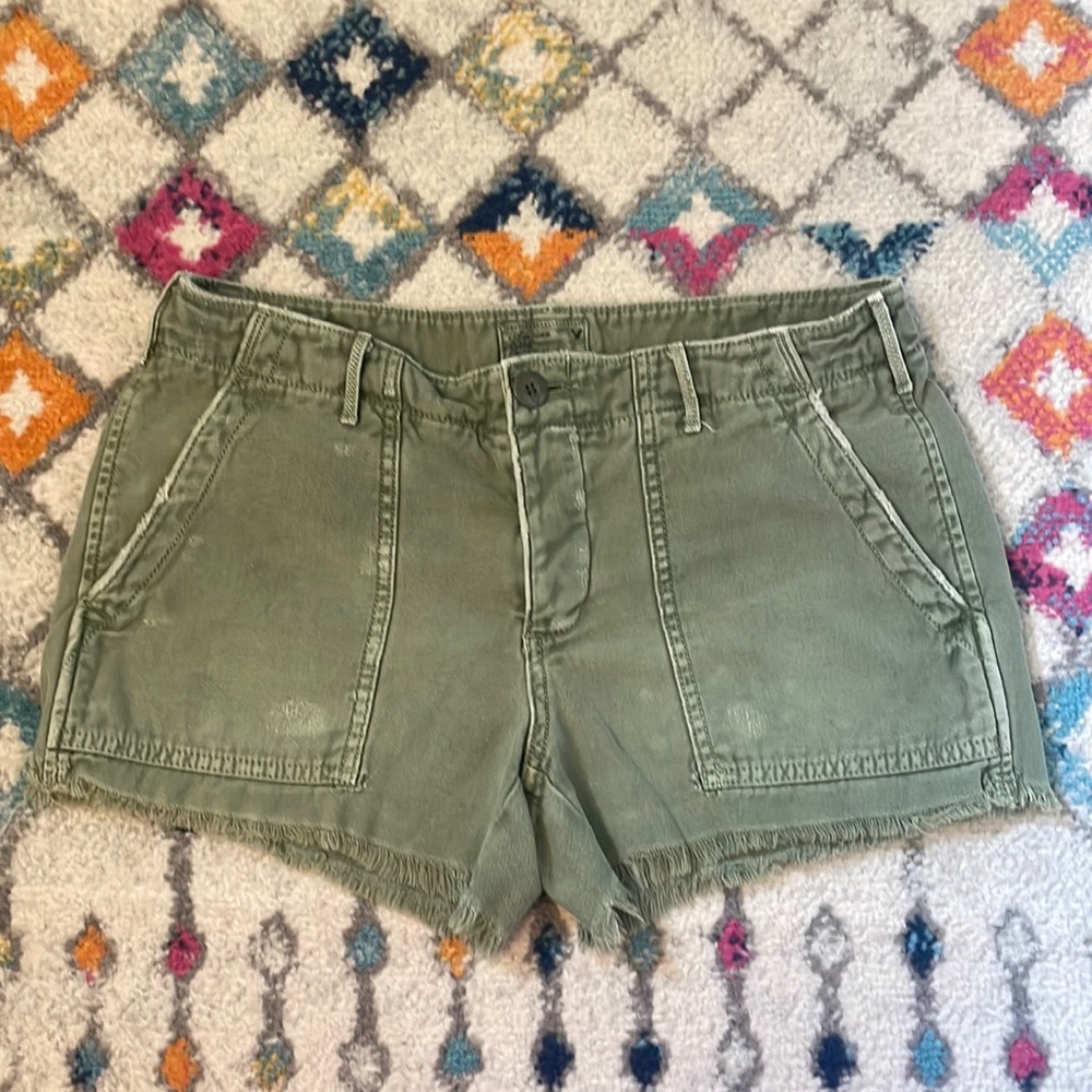 AEO shorts!